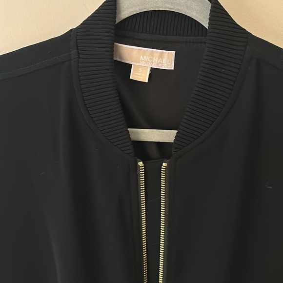 Michael Kors black bomber jacket. Never worn. Size small - Picture 2 of 4